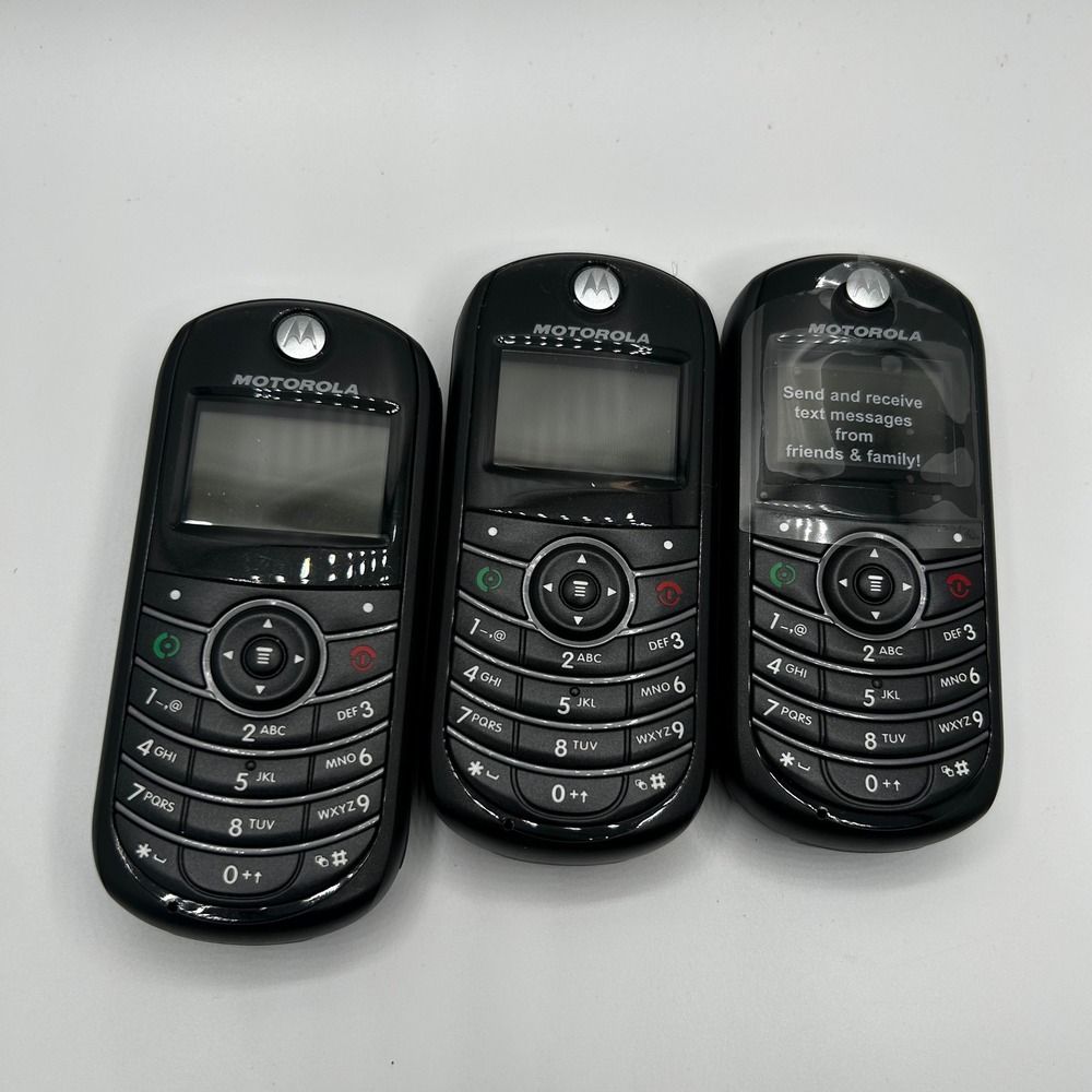 Lot of 3 Motorola C139 Cingular Black Vintage Candybar Cell Phones Retro